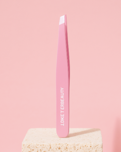 Pince à sourcils