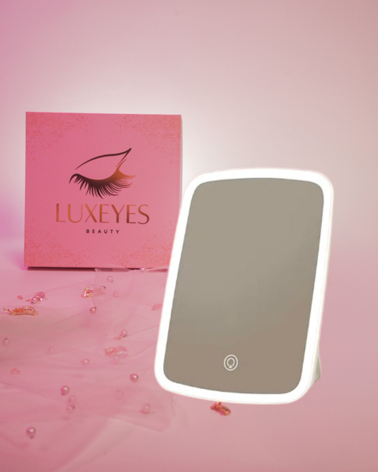 Miroir de maquillage à 3 lumières